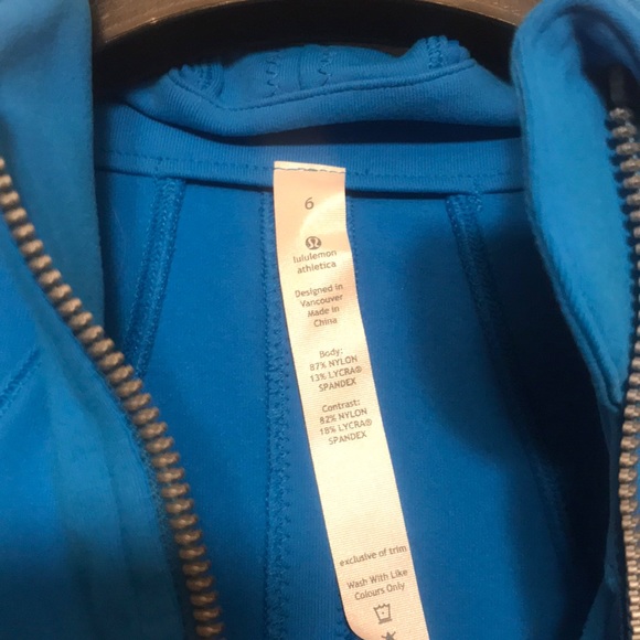 NWT Lululemon Forme Jacket in Beaming Blue - Sz 6 - Picture 10 of 10